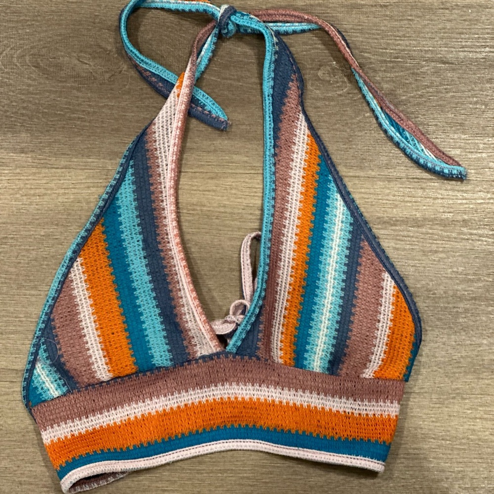Colorful top
